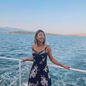 Meet your Posher, Stephanie